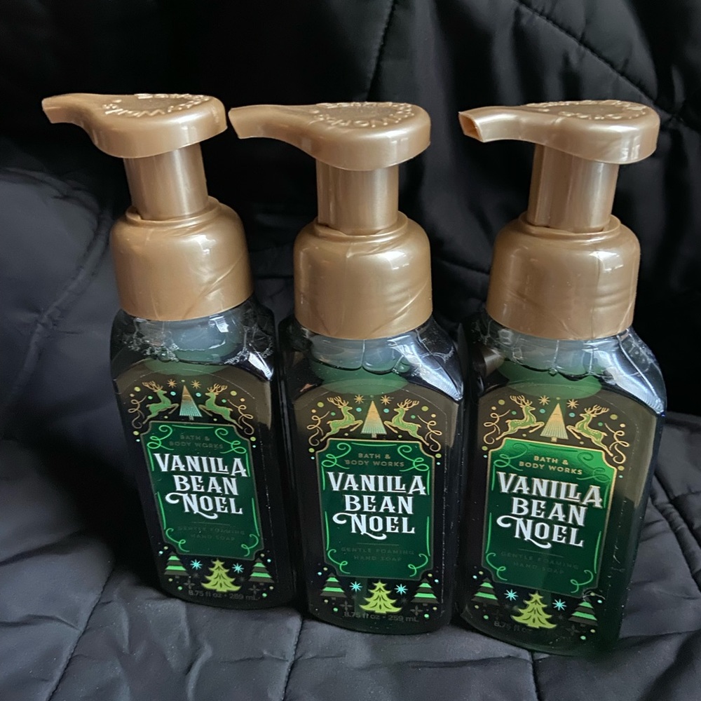 Bath & Body Works Vanilla Bean Noel hand soap